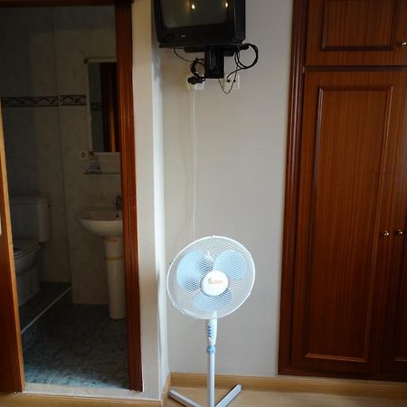 Hostal La Redonda Granada Luaran gambar