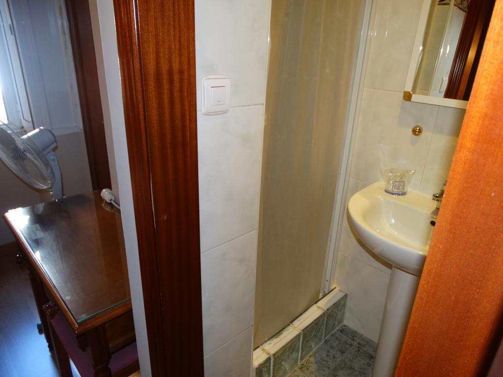 Hostal La Redonda Granada Luaran gambar