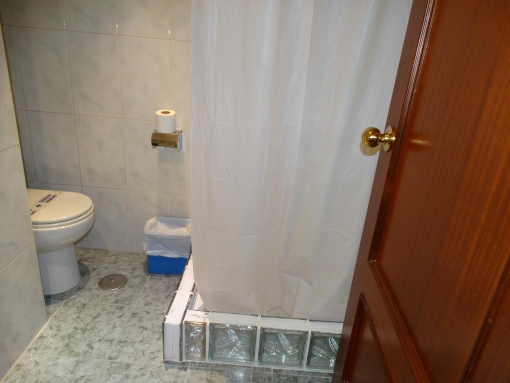 Hostal La Redonda Granada Luaran gambar