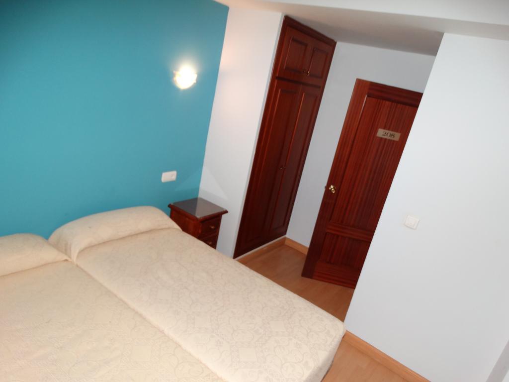 Hostal La Redonda Granada Luaran gambar
